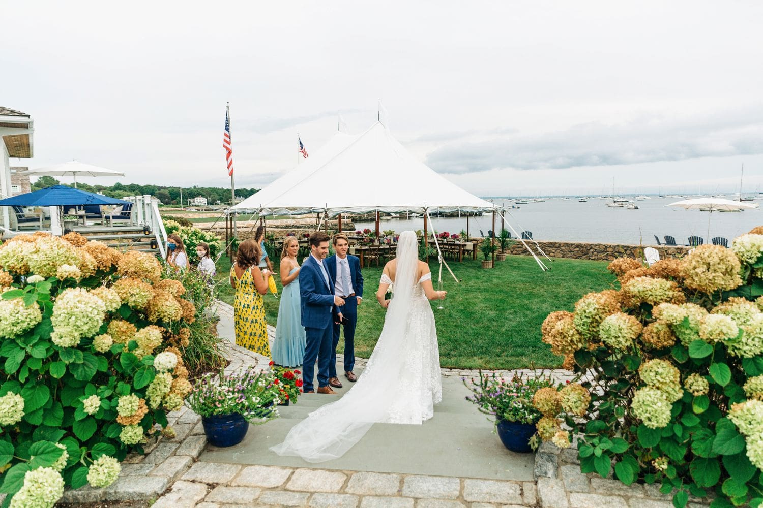 mattapoisett-backyard-wedding